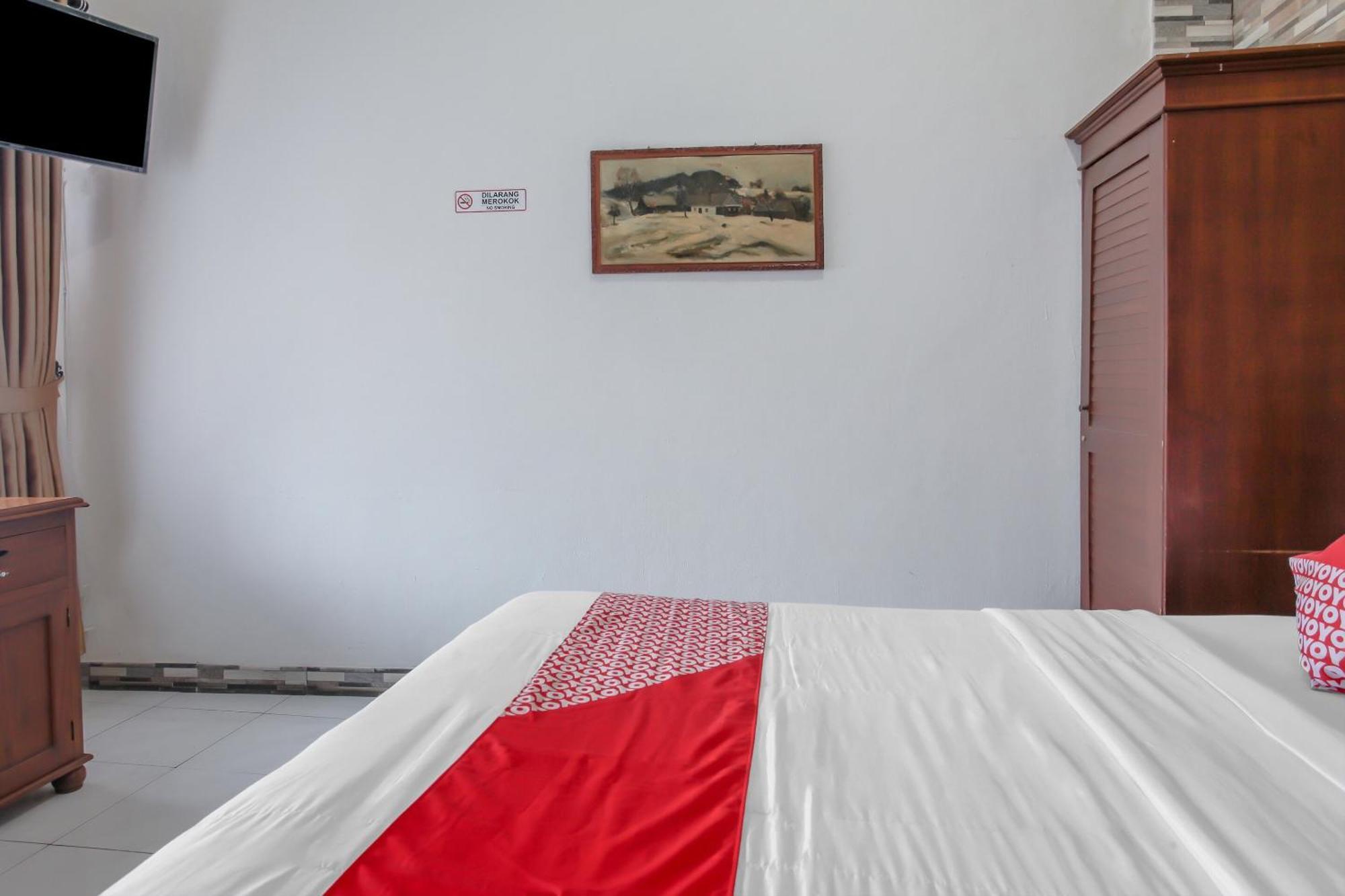Oyo Life 90091 Wisma Pakuan Syariah ボゴール エクステリア 写真